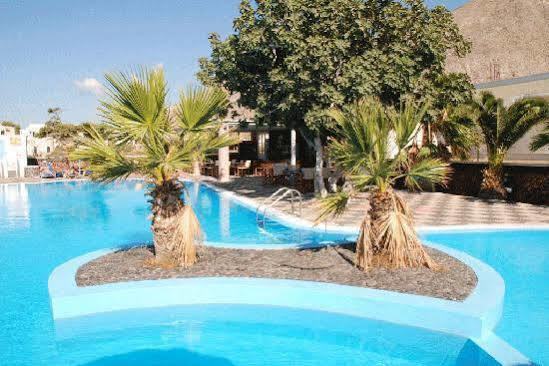 San Efrem Aparthotel Perissa  Exterior photo